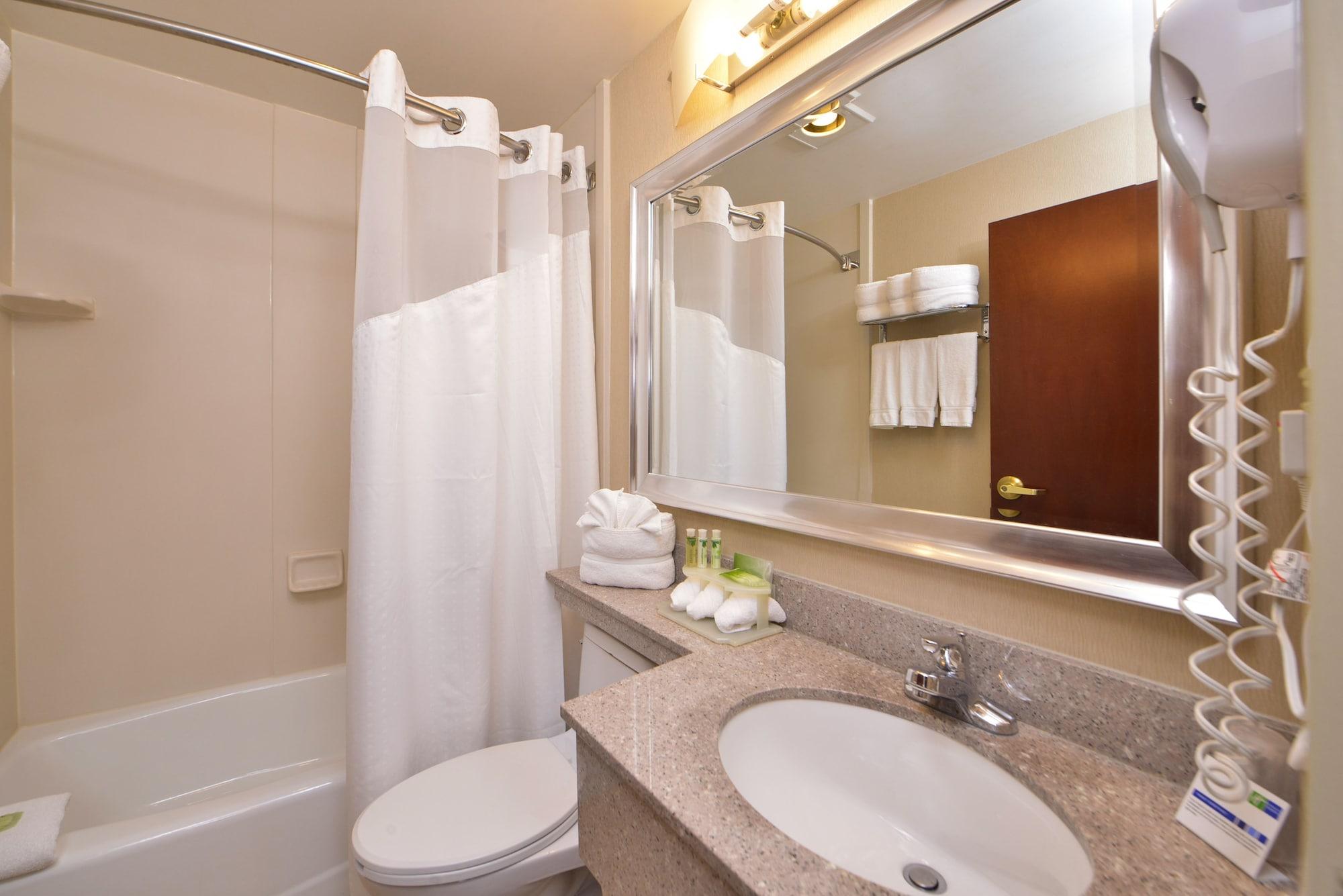 Holiday Inn Express Kennedy Airport, An Ihg Hotel New York Exteriér fotografie