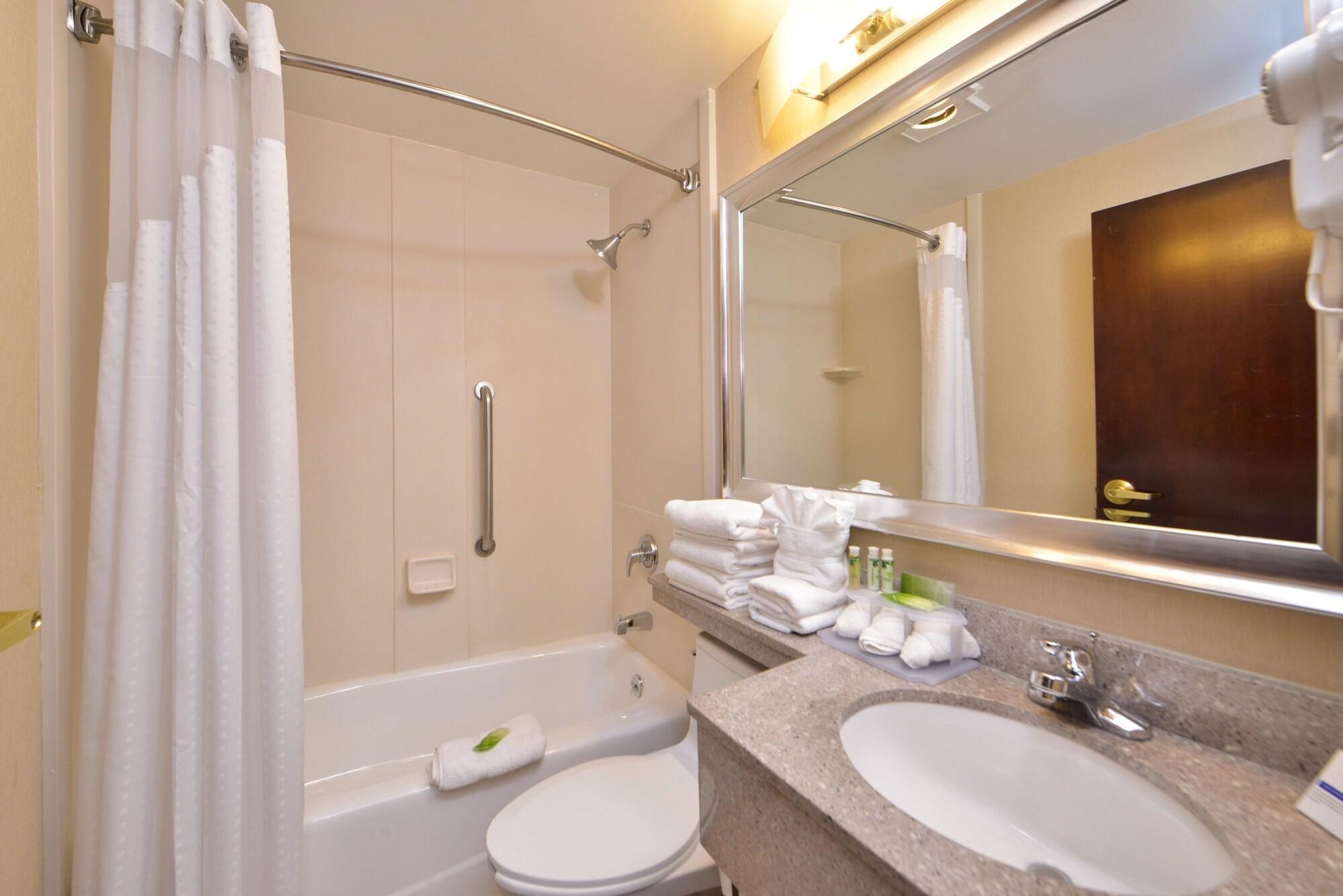 Holiday Inn Express Kennedy Airport, An Ihg Hotel New York Exteriér fotografie