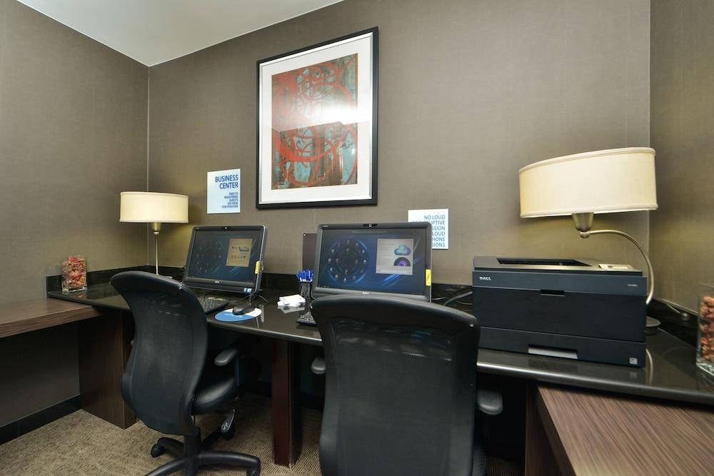 Holiday Inn Express Kennedy Airport, An Ihg Hotel New York Exteriér fotografie